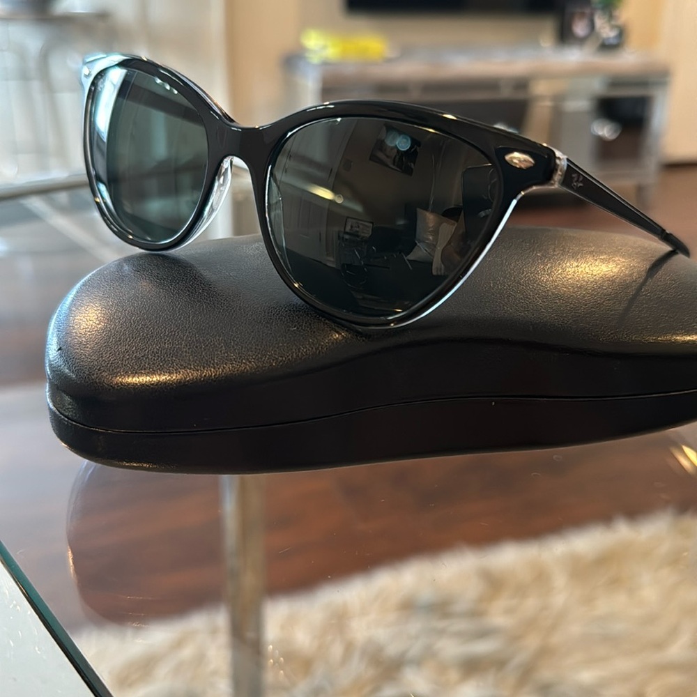 Women’s RayBan cat eye sunglasses